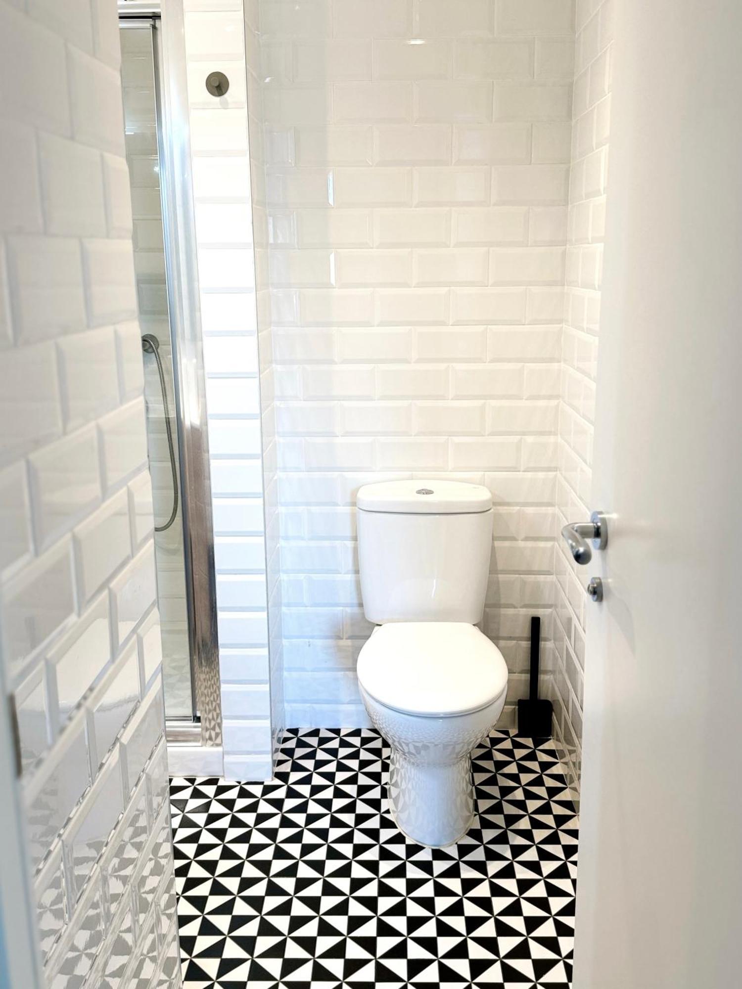Modern City Centre Two Bedroom Windsor Apartment - Grand Central House غيبرالتار المظهر الخارجي الصورة
